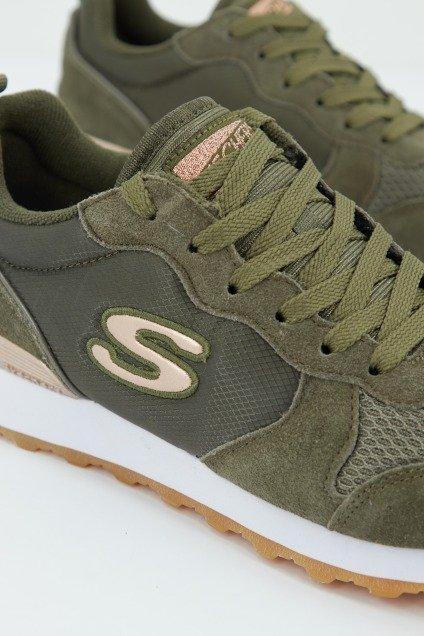 SKECHERS GOLDN GURL en color VERDE (2)