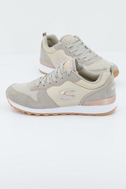 SKECHERS S en color MARRON CLARO (1)