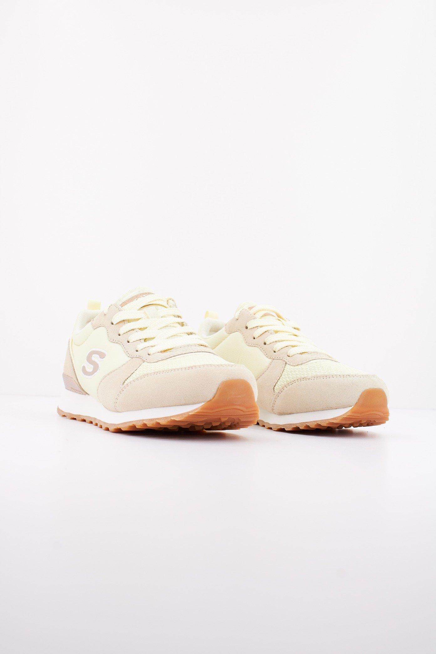 SKECHERS RETROS-OG -GOLDN GURL en color AMARILLO (2)