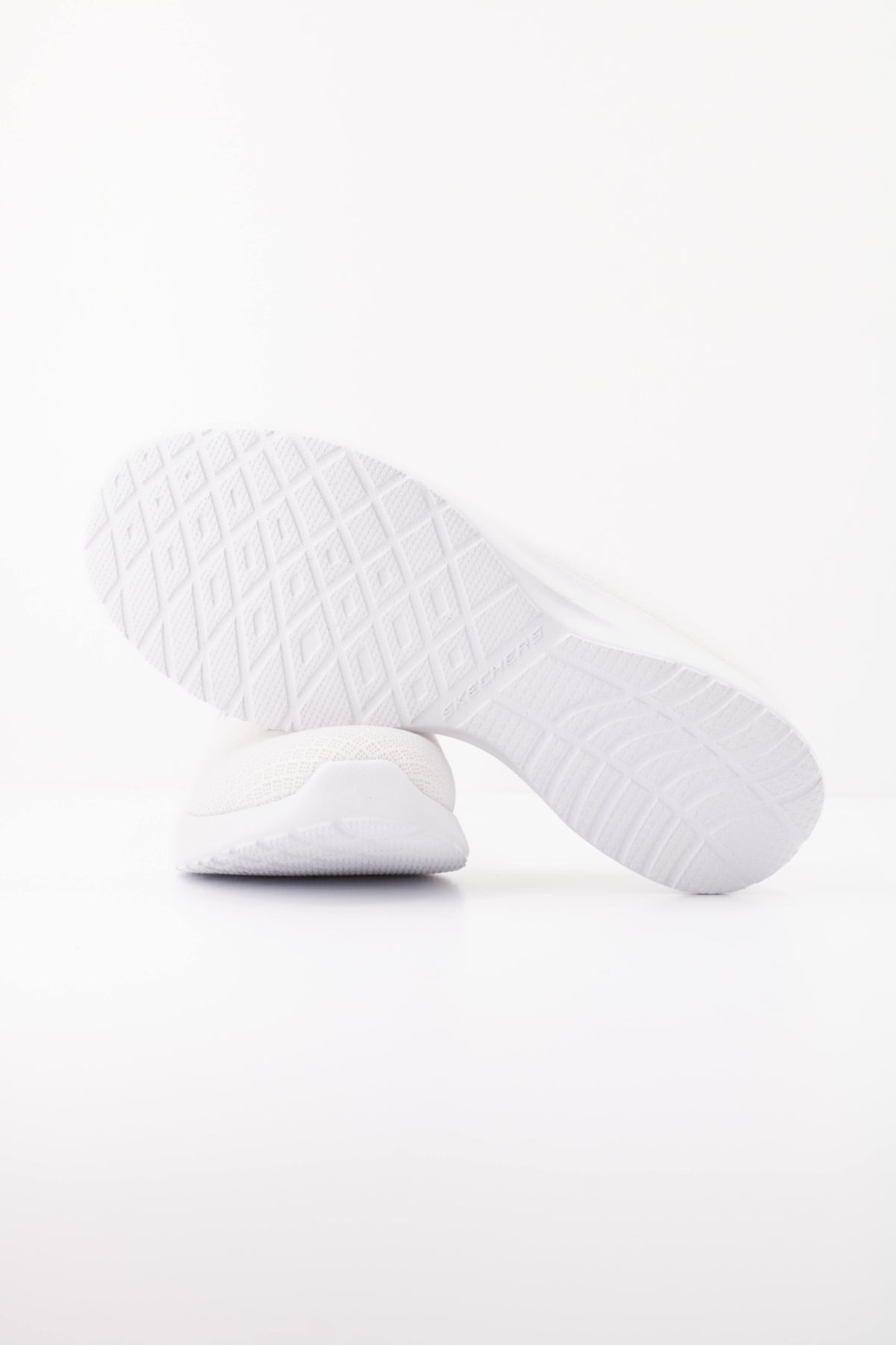 SKECHERS DYNAMIGHT en color BLANCO (5)