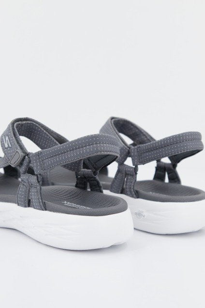 SKECHERS ON THE GO BRILLIANCY en color GRIS (2)