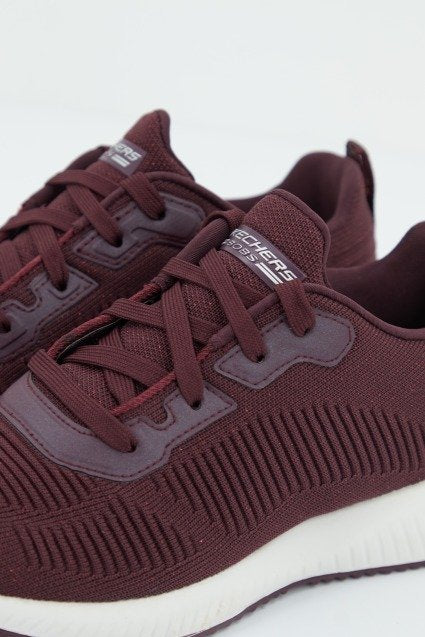 SKECHERS BOBS SQUAD TOTAL GLAM en color BURDEOS (2)