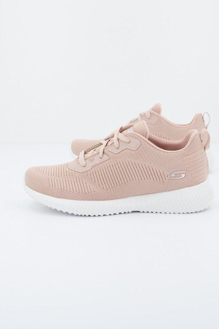 SKECHERS BOBS SQUAD TOUGH TALK en color ROSA (1)