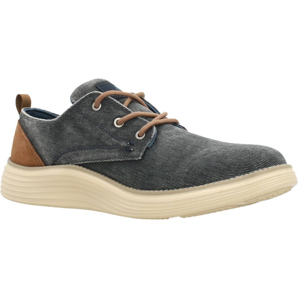 SKECHERS STATUS . PEXTON en color AZUL (5)