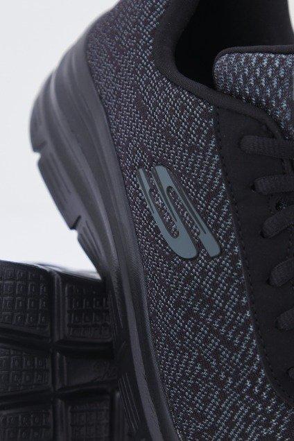 SKECHERS FASHION FIT-BOLD BOUNDARIES en color NEGRO (4)