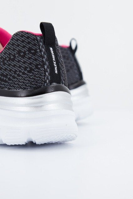 SKECHERS FASHION FIT-BOLD BOUNDARIES en color NEGRO (3)