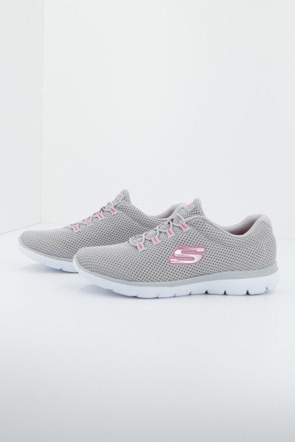 SKECHERS SUMMITS en color GRIS (1)