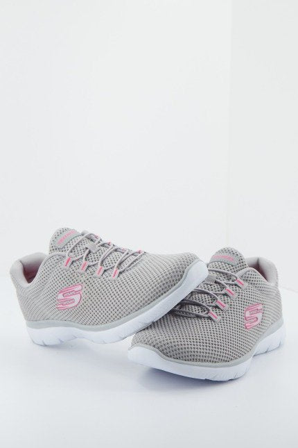 SKECHERS SUMMITS en color GRIS (4)