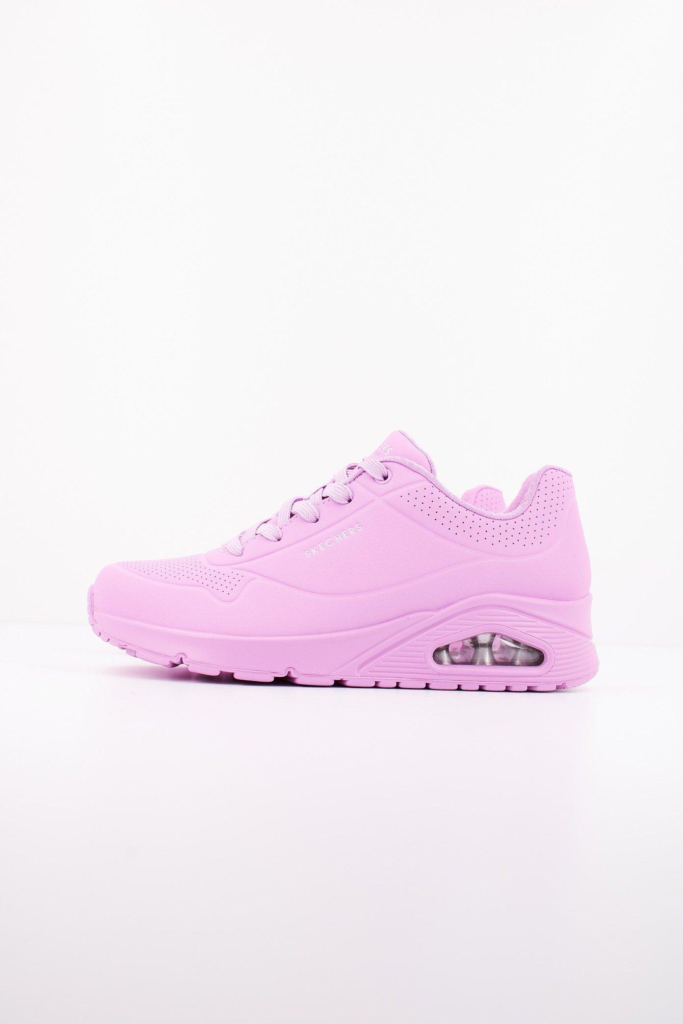 SKECHERS UNO STAND ON AIR en color ROSA (1)