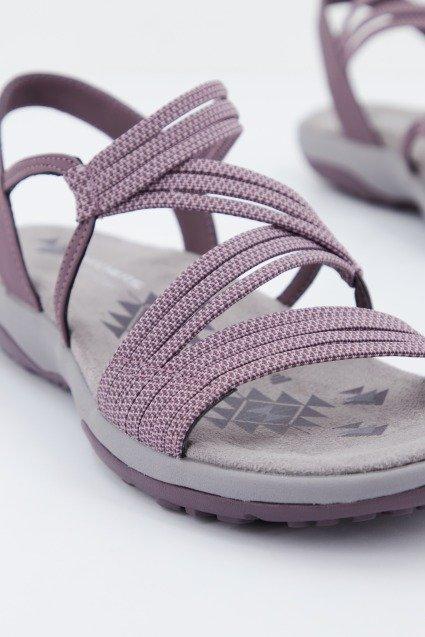 SKECHERS REGGAE SLIM en color VIOLETA (2)