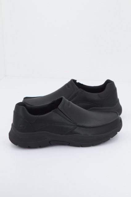 SKECHERS EXPENDED - HELANO en color NEGRO (1)