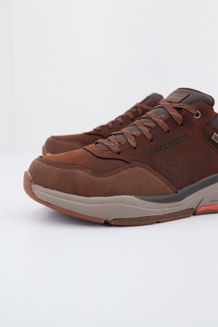 SKECHERS BENGAO en color MARRON (3)