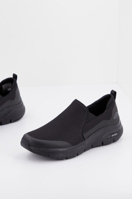 SKECHERS ARCH FIT-BANLIN en color NEGRO (1)