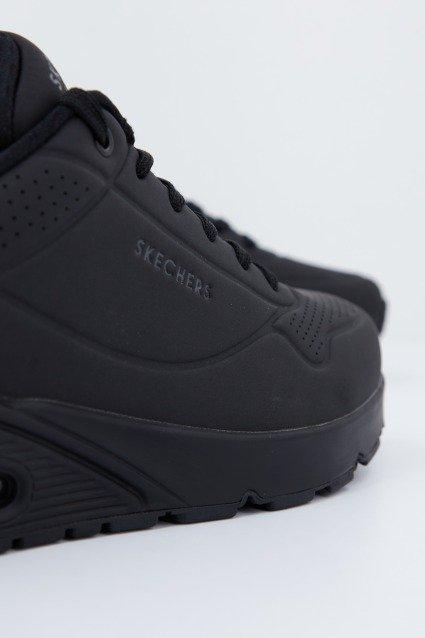 SKECHERS UNO - STAND ON AIR en color NEGRO (3)
