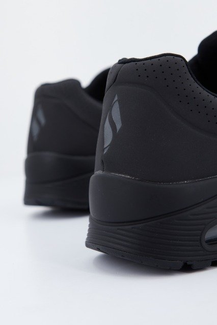SKECHERS UNO - STAND ON AIR en color NEGRO (4)