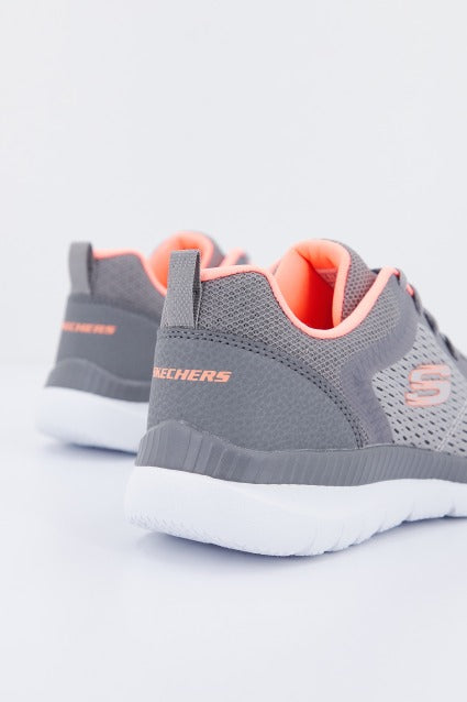 SKECHERS BOUNTIFUL QUICK PATH en color GRIS (3)