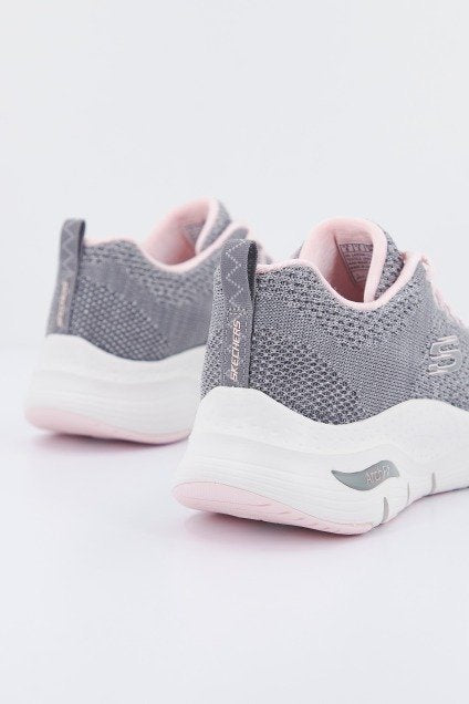 SKECHERS ARCH FIT - INFINITE ADVENTU en color GRIS (3)