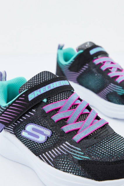 SKECHERS GO RUN FAST en color NEGRO (4)