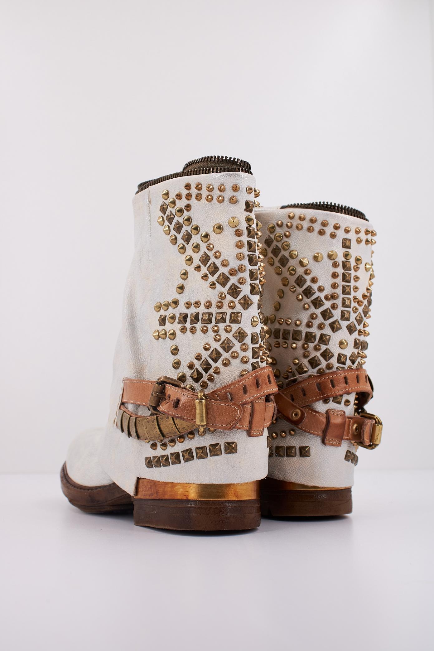 AS B en color BLANCO (4)