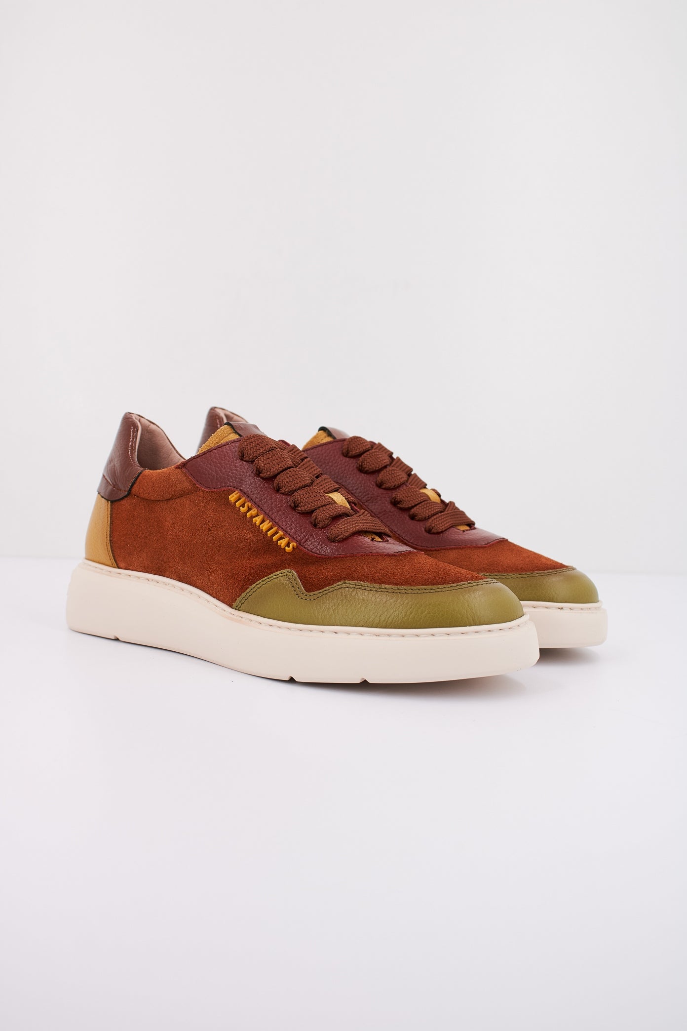HISPANITAS CHI en color MARRON (2)