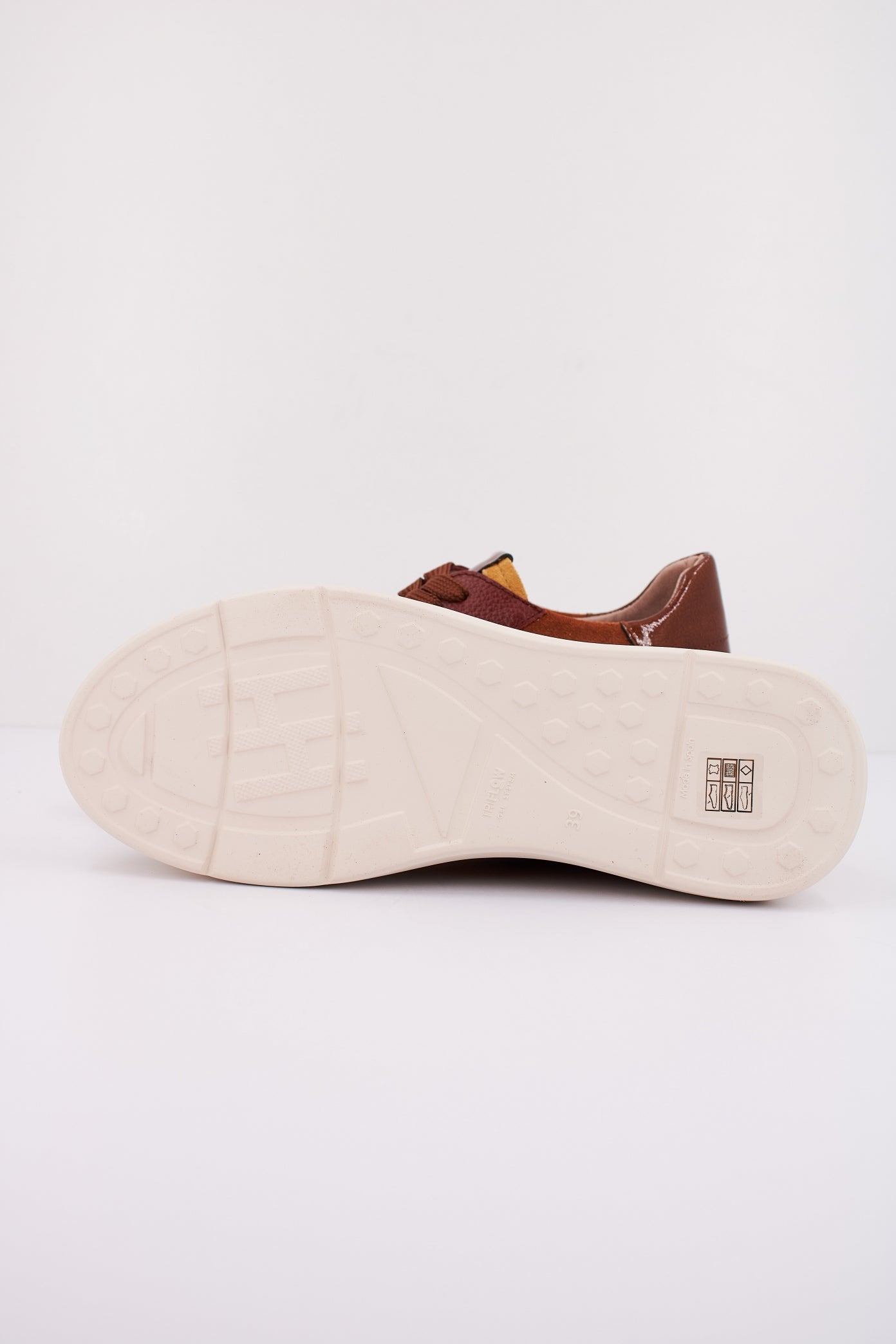 HISPANITAS CHI en color MARRON (5)