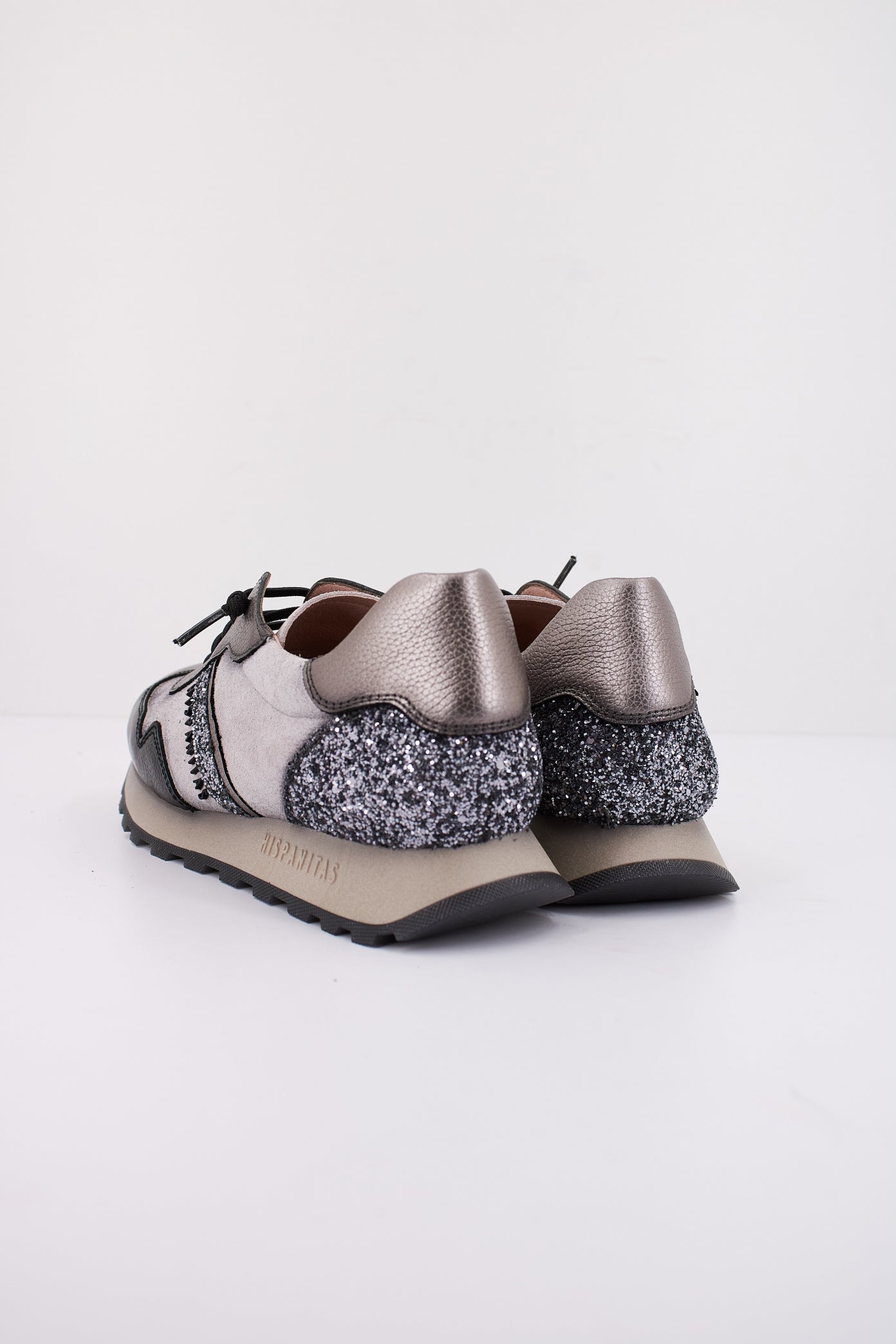 HISPANITAS CHI en color GRIS (4)