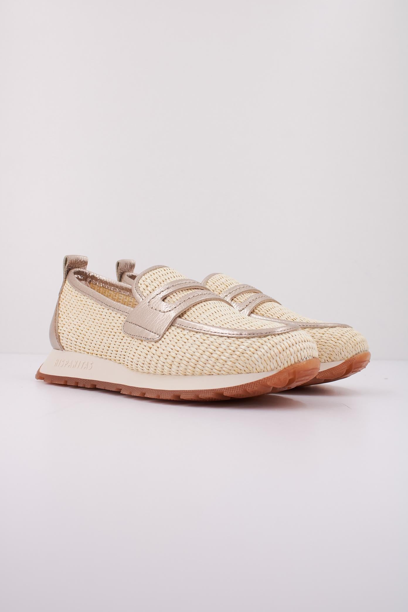 HISPANITAS RHV en color MARRON CLARO (2)