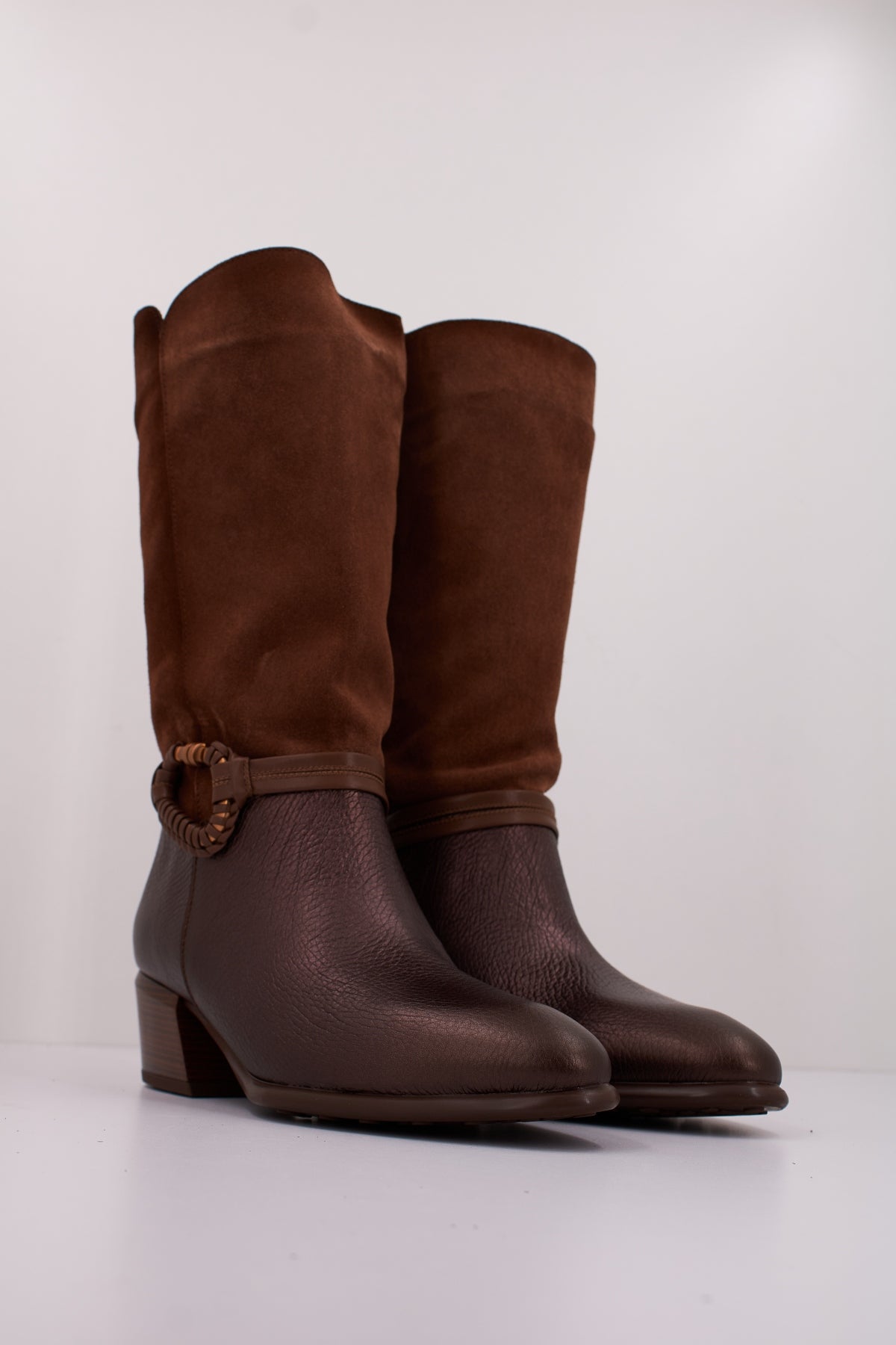HISPANITAS VERONA en color MARRON (2)