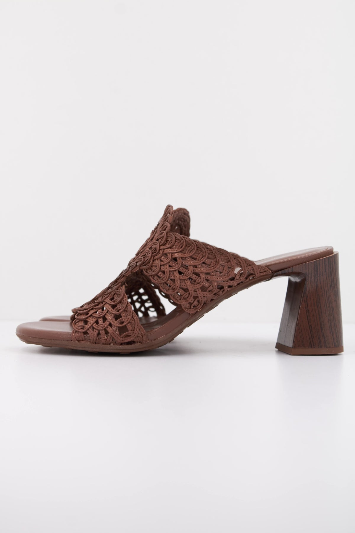 HISPANITAS HV en color MARRON (1)
