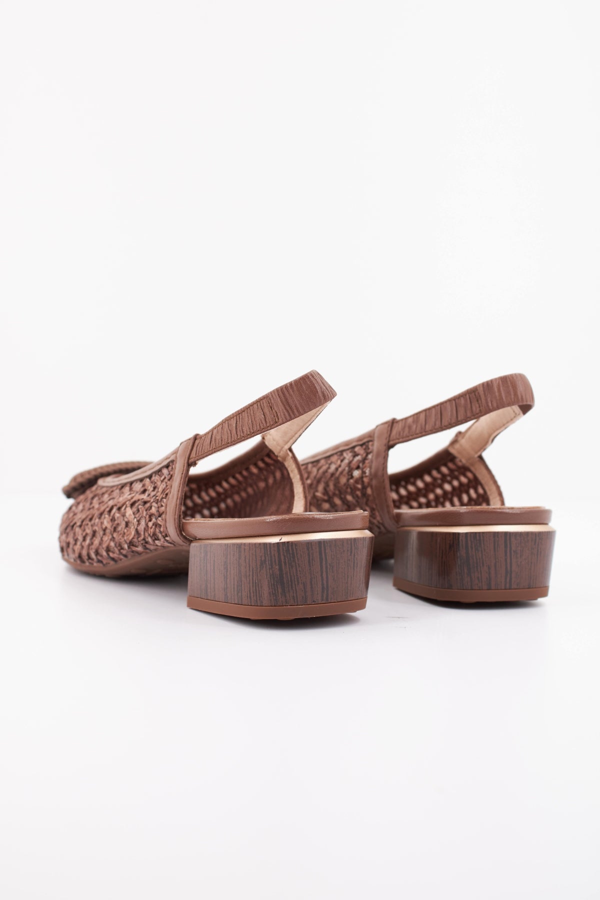HISPANITAS RHV en color MARRON (4)