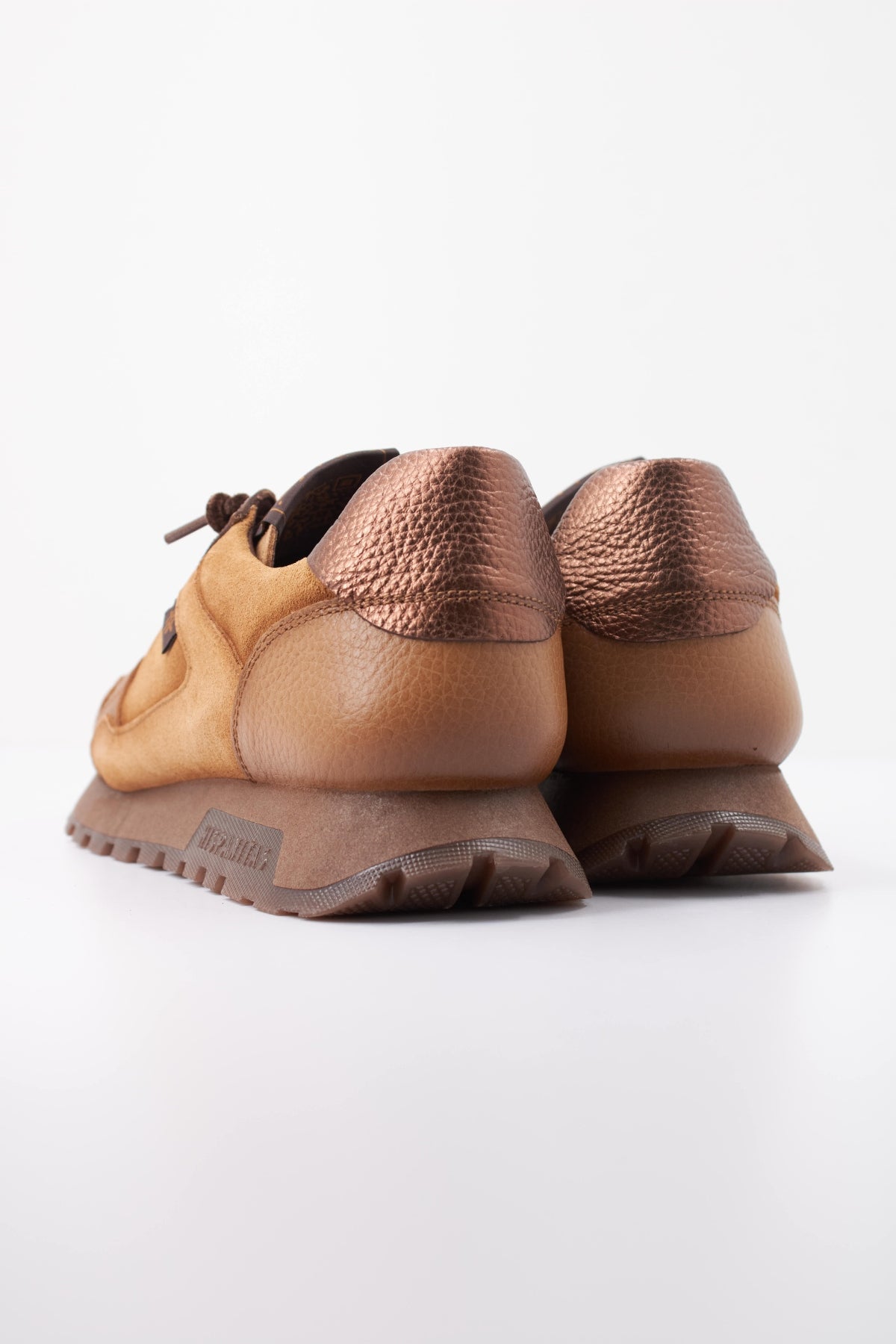 HISPANITAS HI OREGON en color MARRON CLARO (4)