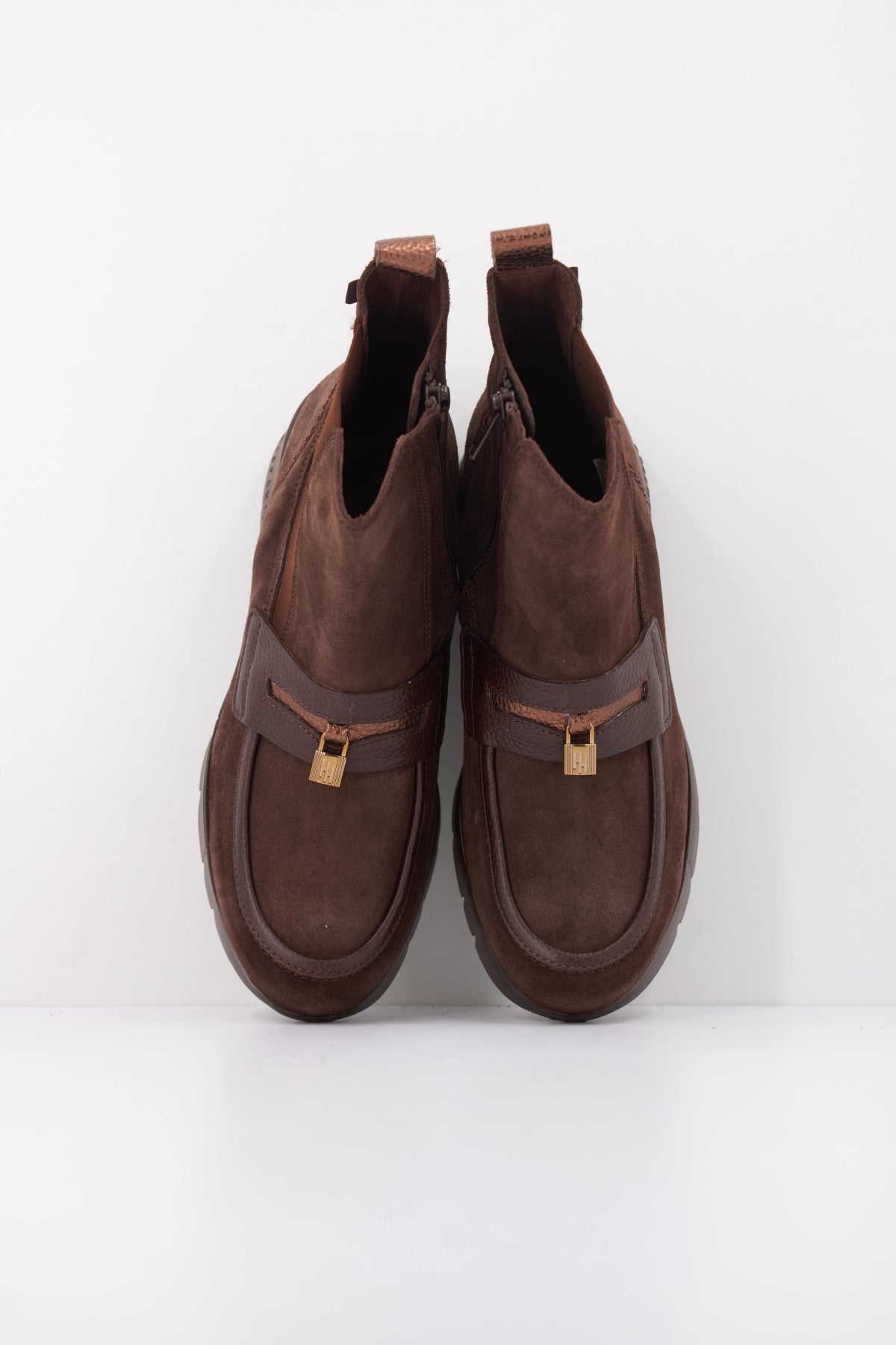 HISPANITAS HI MONTANA en color MARRON (3)