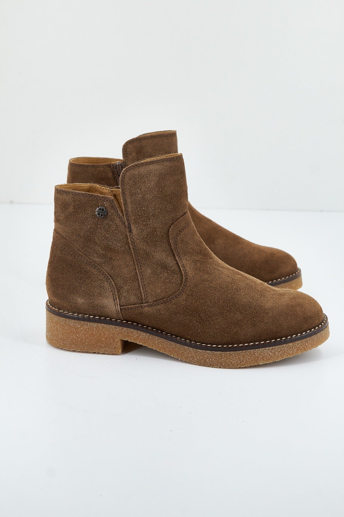 PORRONET BRUJAS en color MARRON (1)