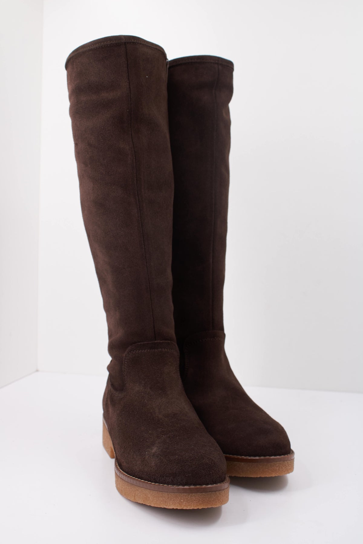 PORRONET PO BOTA BRUJAS . en color MARRON (2)