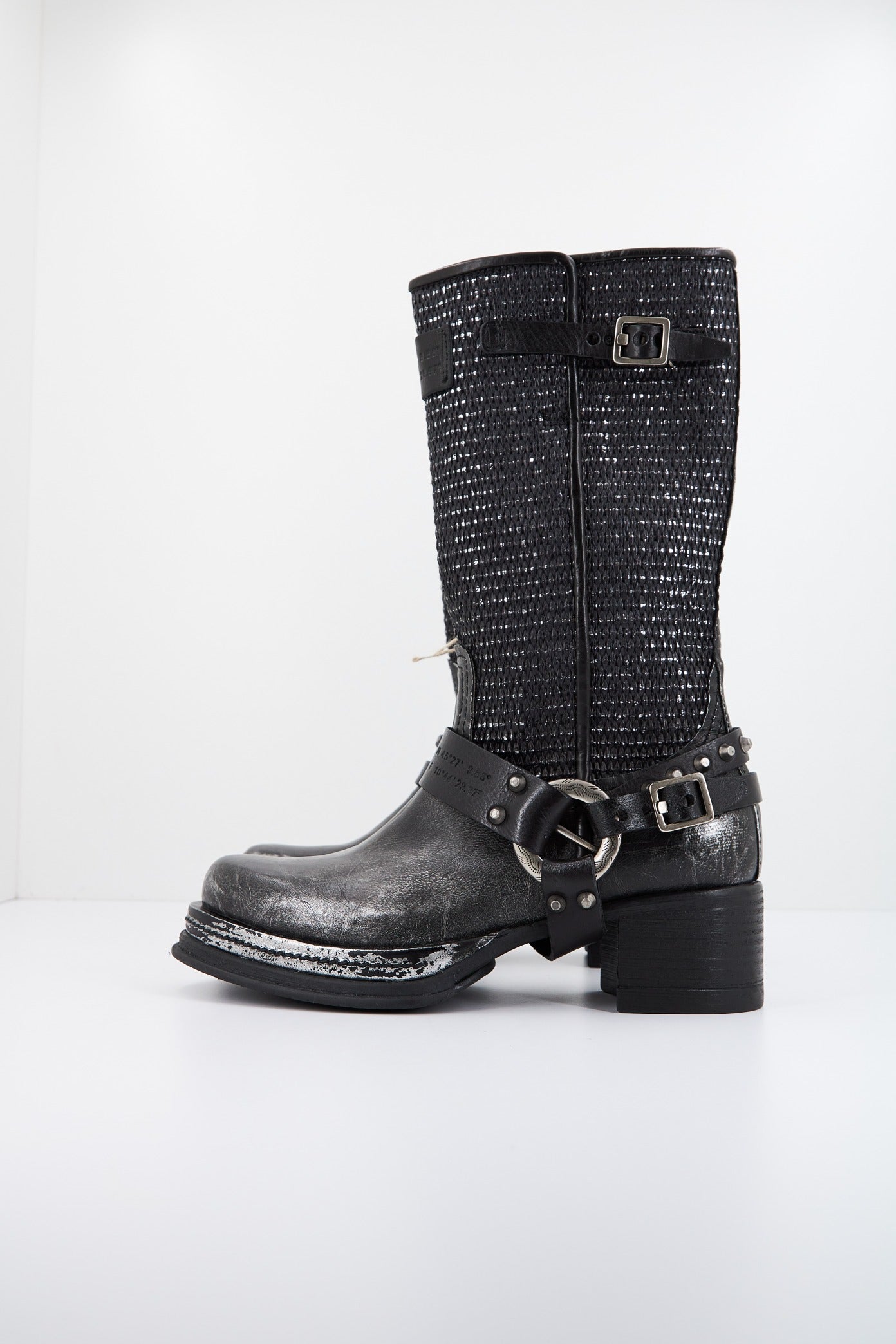 ASH B en color NEGRO  (1)