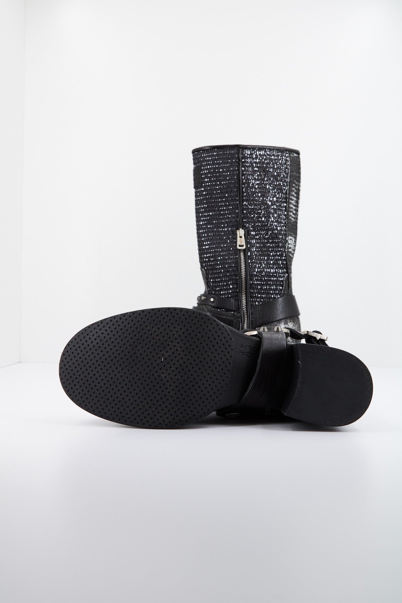 ASH B en color NEGRO  (4)