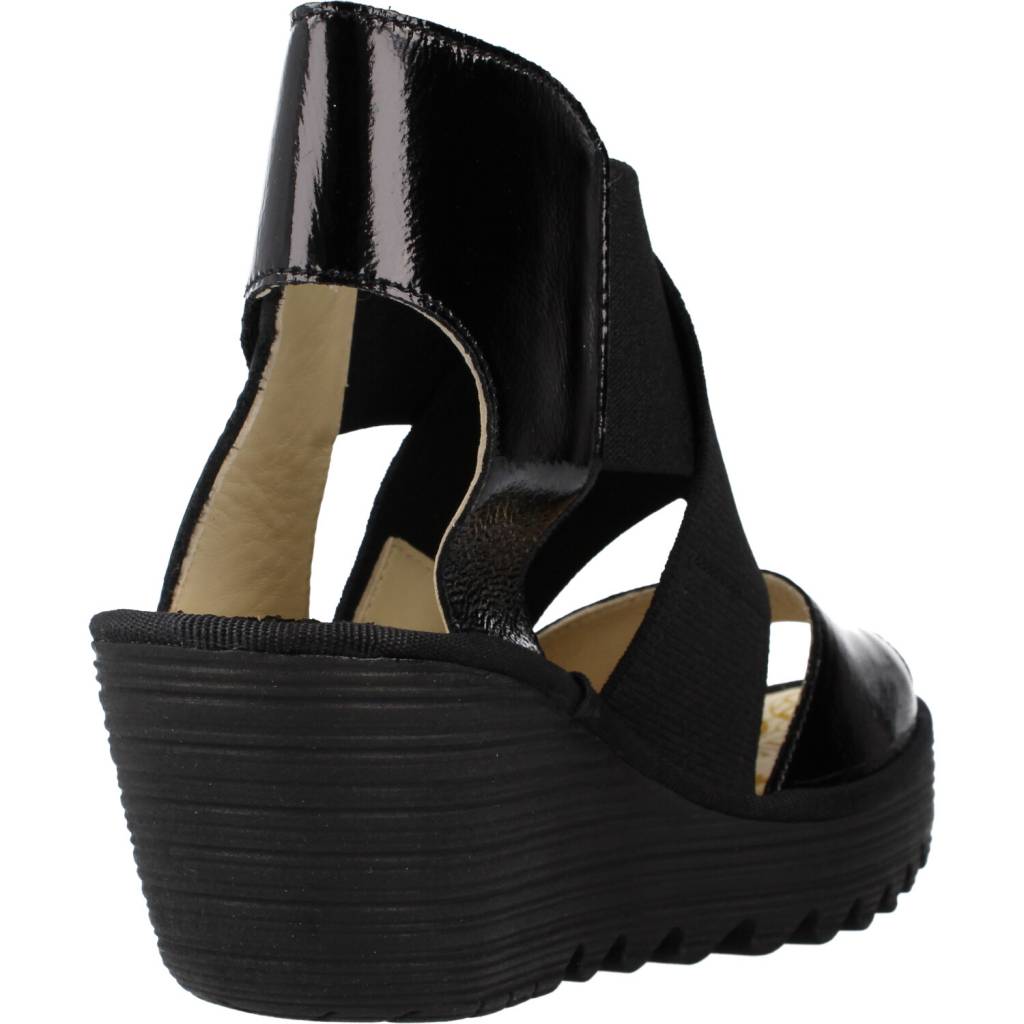 FLY LONDON YUBA FLY en color NEGRO (3)