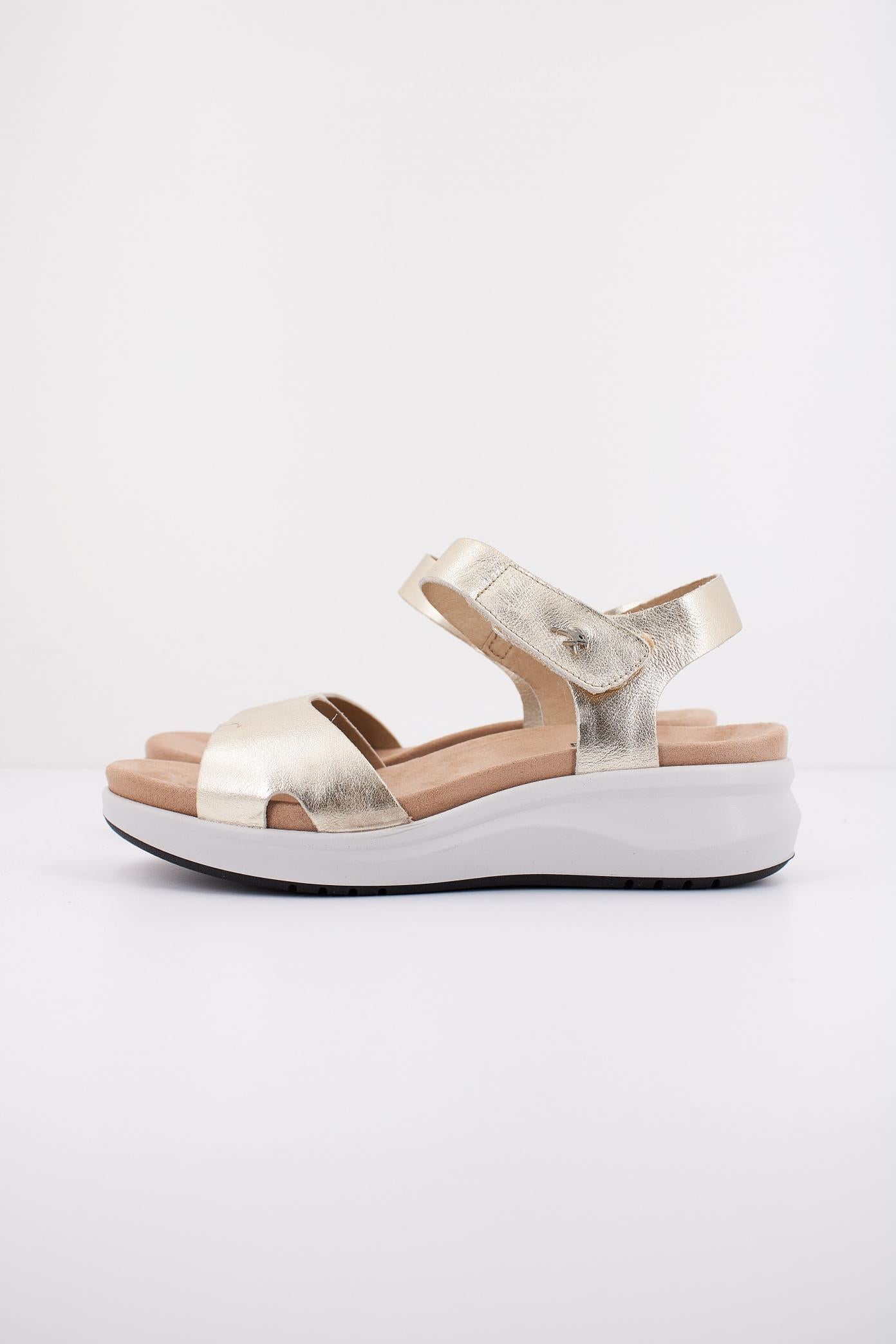 FLUCHOS F en color ORO (1)