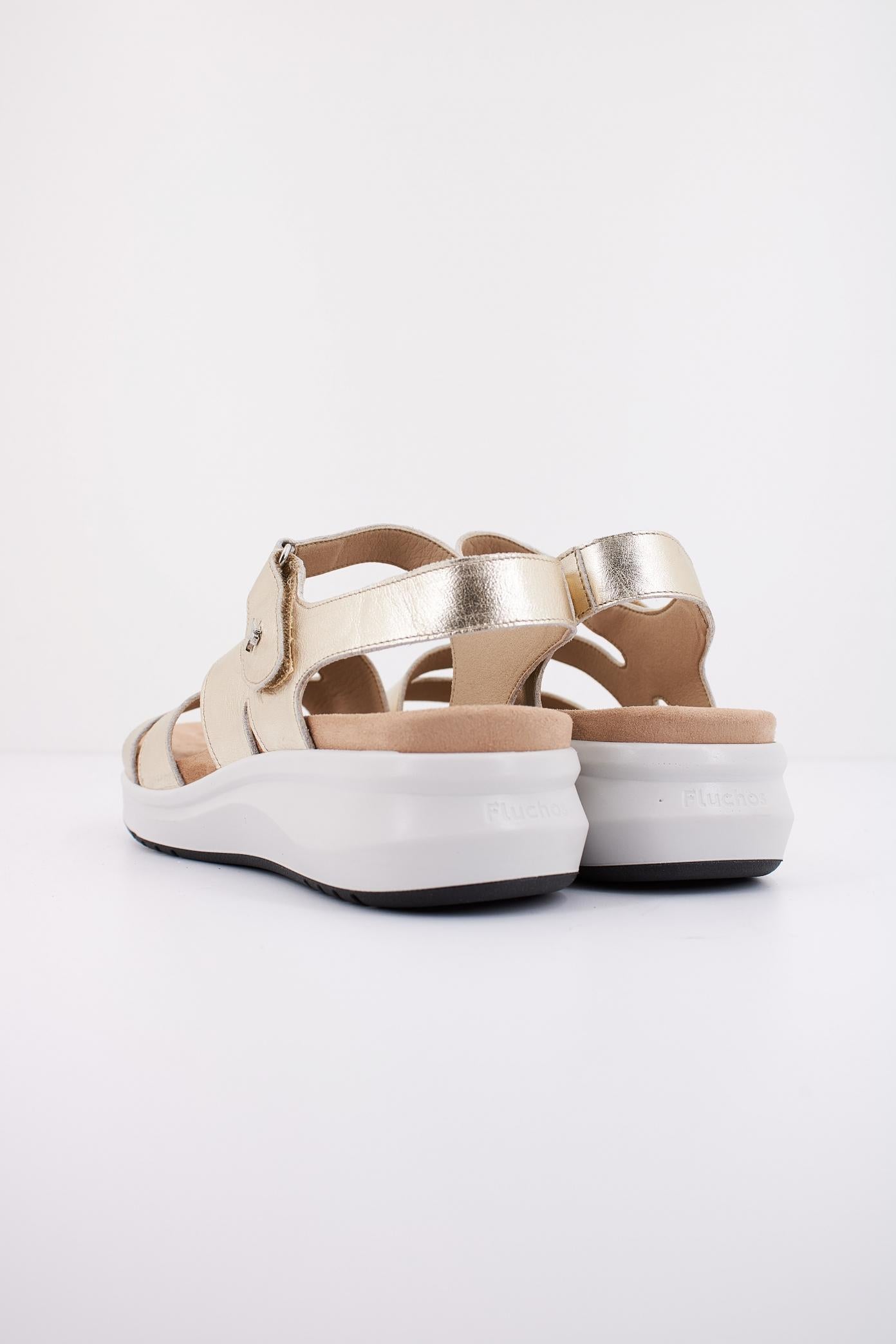 FLUCHOS F en color ORO (3)