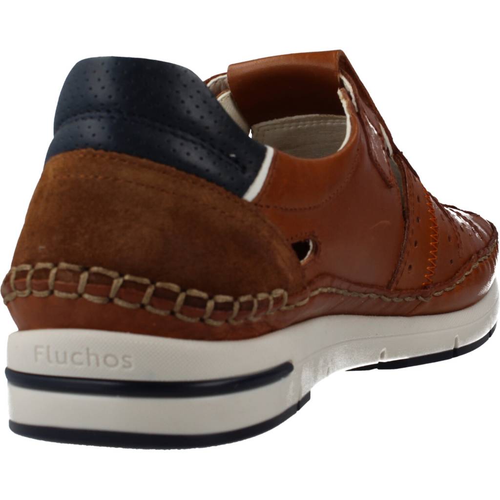 FLUCHOS F en color MARRON (3)