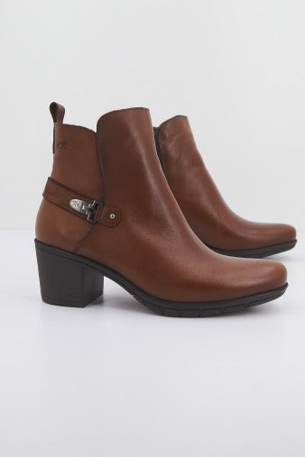FLUCHOS NYDIA F en color MARRON (1)