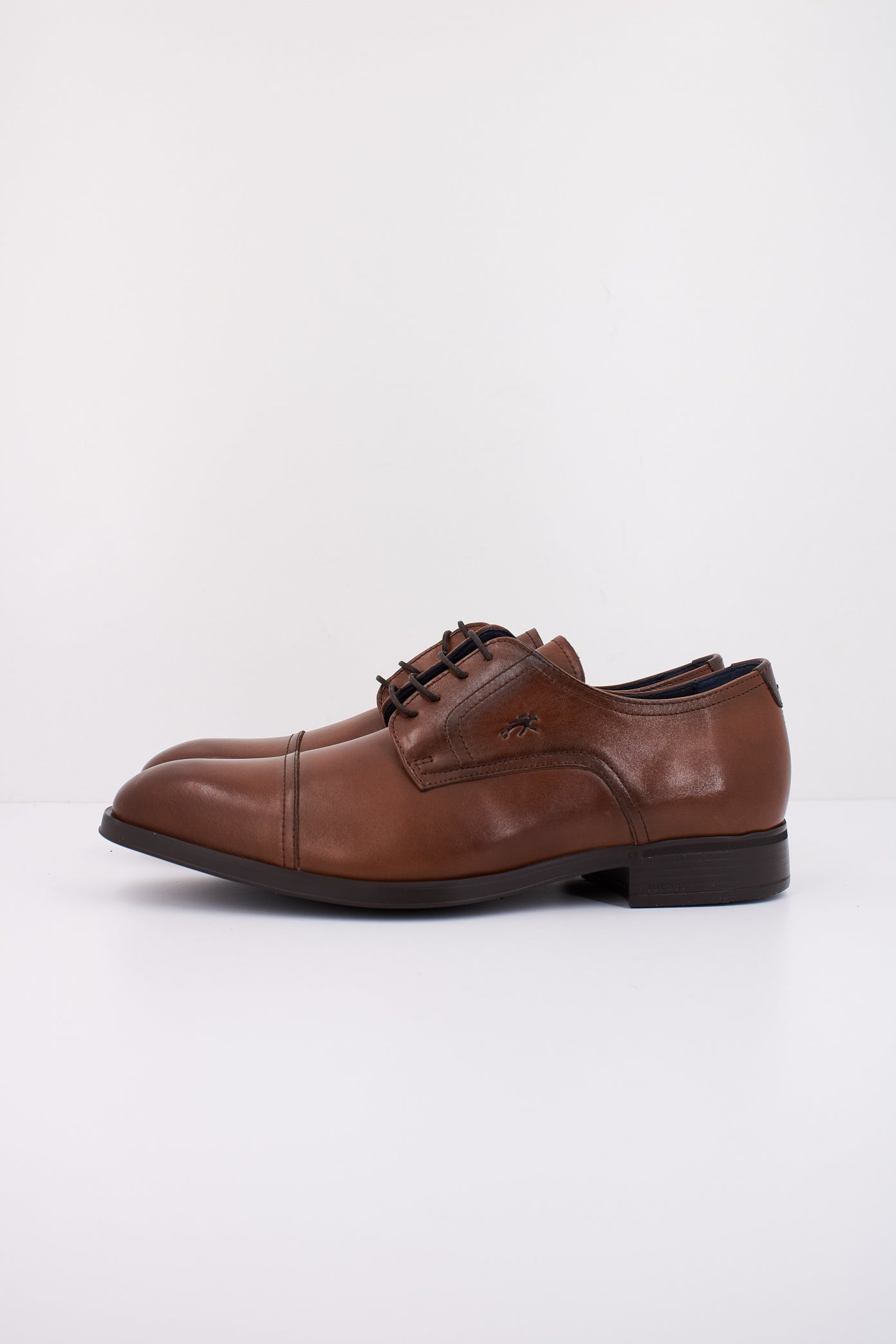 FLUCHOS F en color MARRON (1)