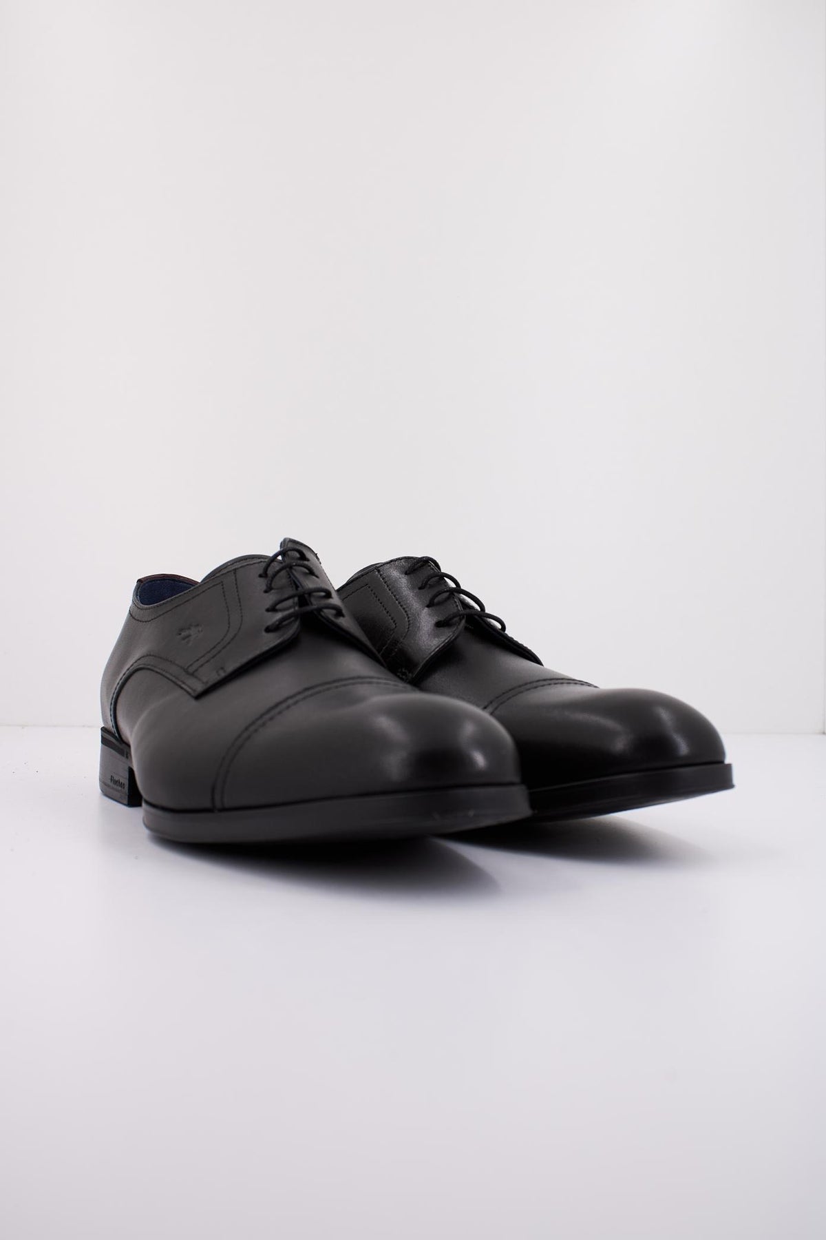 FLUCHOS F en color NEGRO (2)