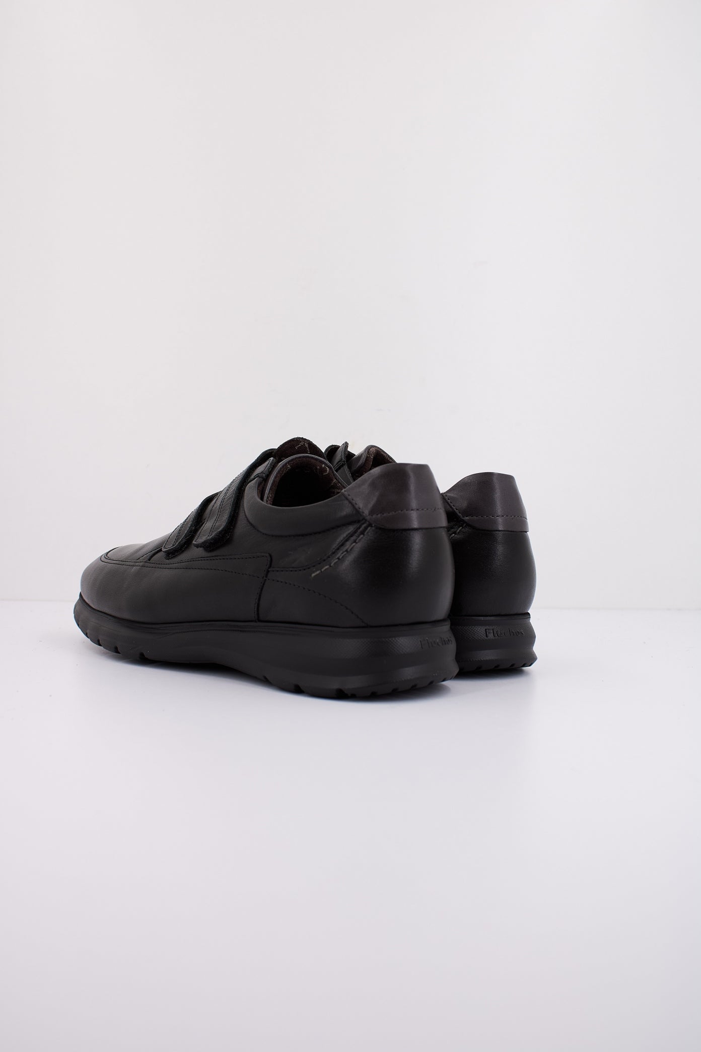 FLUCHOS F en color NEGRO (4)