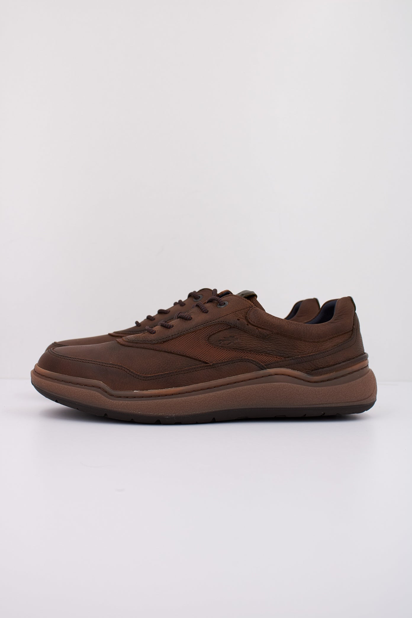 FLUCHOS F en color MARRON (1)