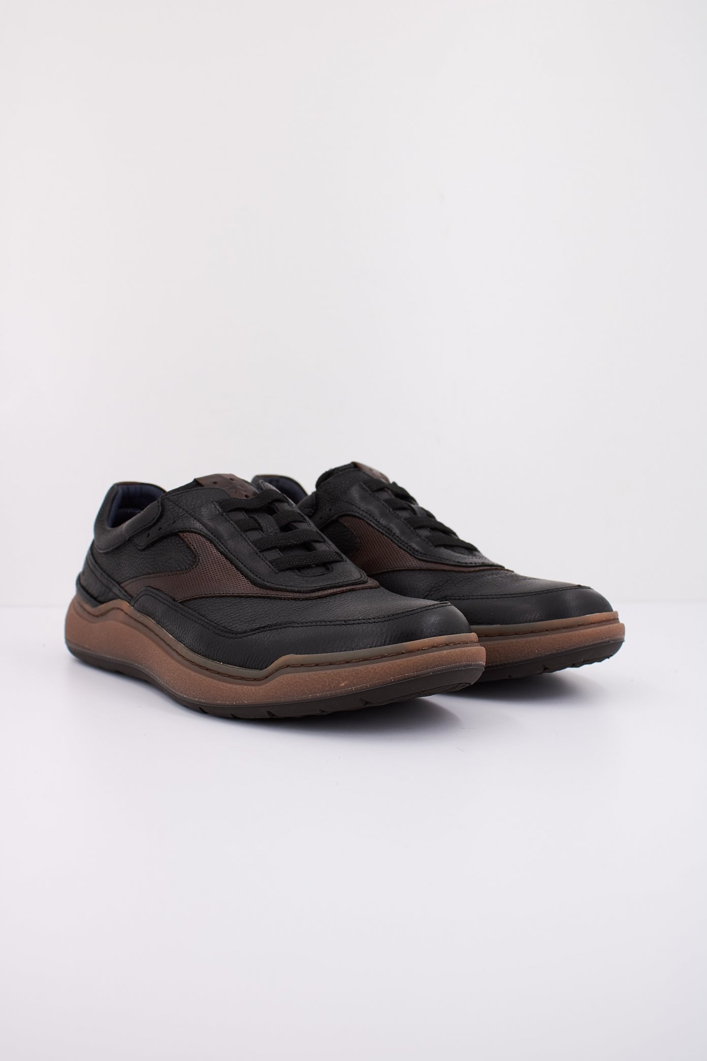 FLUCHOS F en color NEGRO (2)