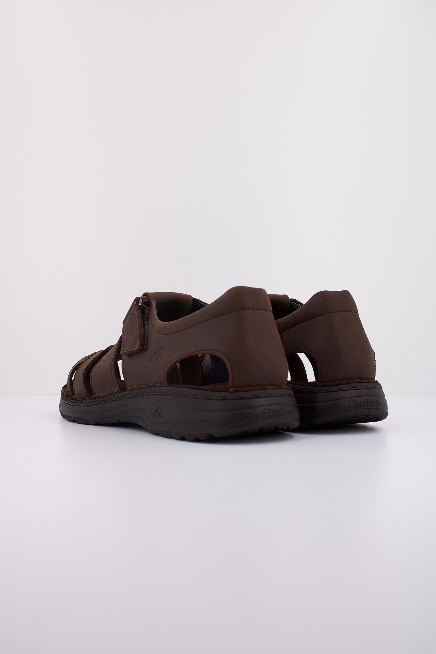 FLUCHOS F en color MARRON (4)