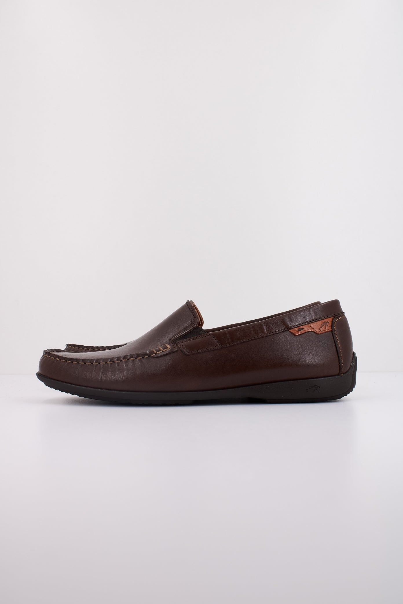 FLUCHOS F en color MARRON (1)
