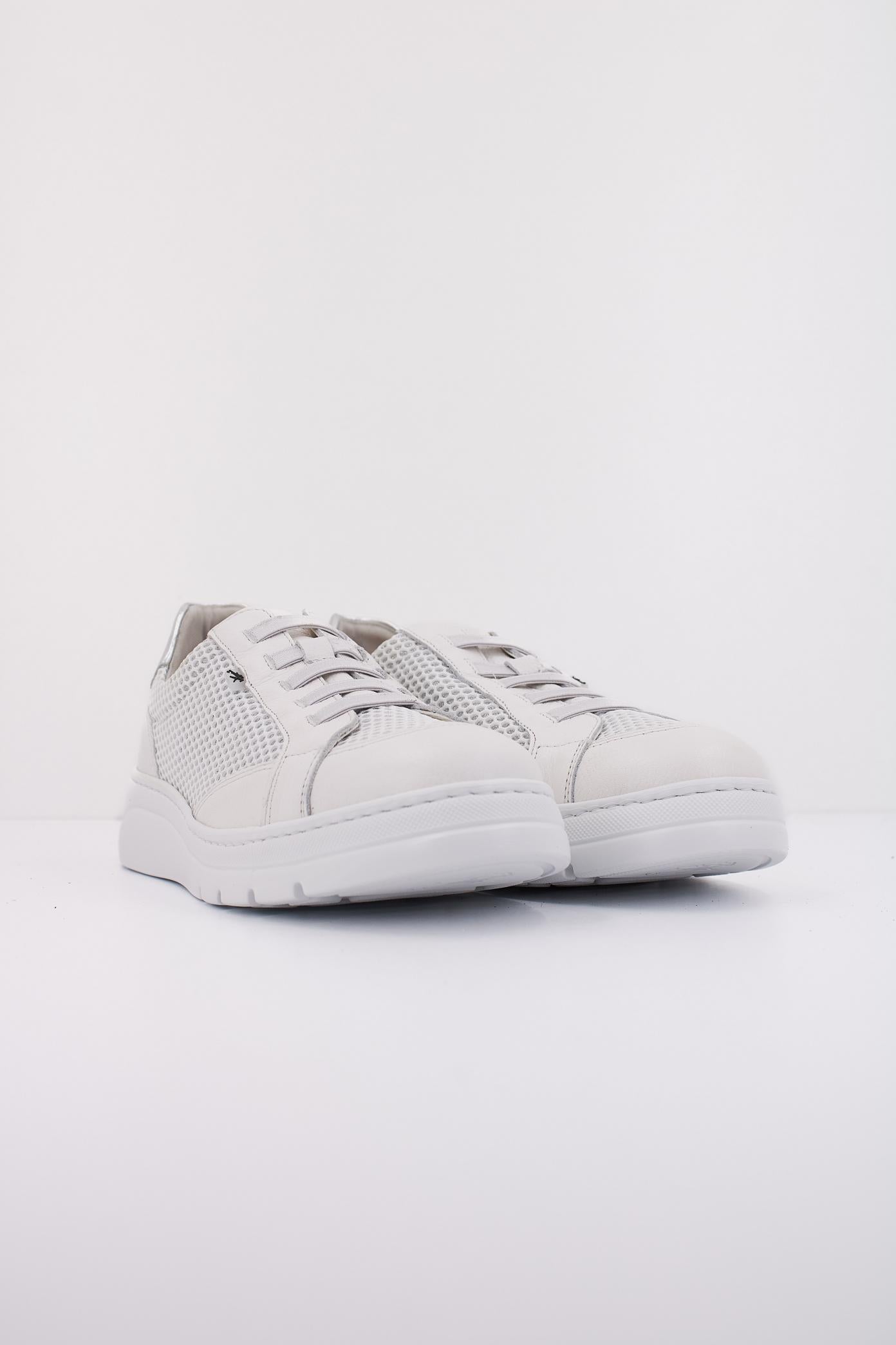 FLUCHOS F en color BLANCO (2)