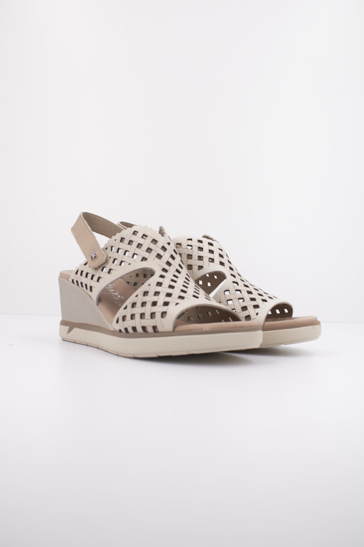 FLUCHOS F en color BEIS (2)